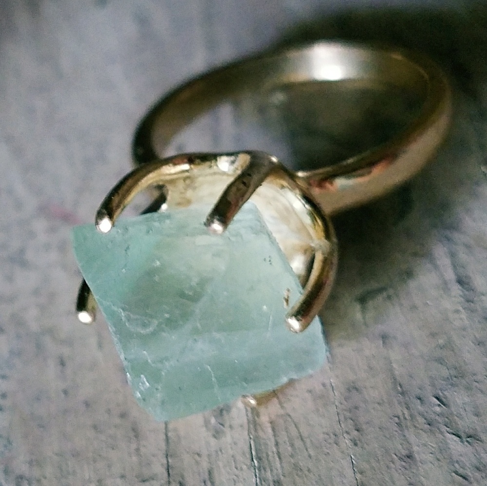 🆕💍✨ Modern Movement - Green & gold extra Large Fluorite Diamond Ring bold NWT